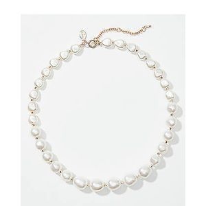 NWT Loft Modernized Pearlized Necklace
